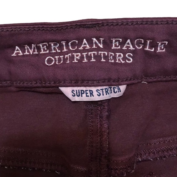 American Eagle Outfitters Super Stretch Hi-Rise Shortie Burgundy Shorts, size 4 - Picture 4 of 6